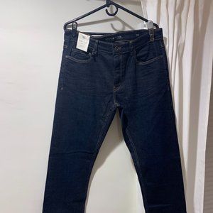 Rodd and Gunn Straight Fit Jeans